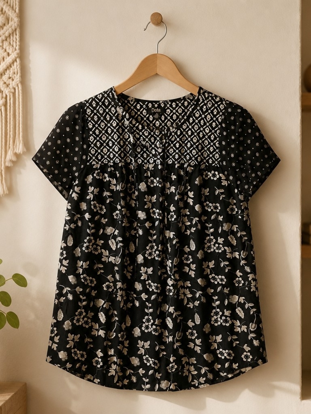 Dalia Black Mixed-Print Short Sleeve Floral Blouse